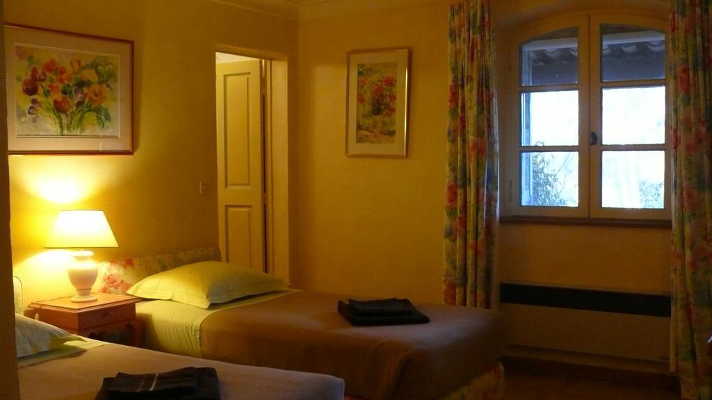 Les Bastides De L'Auviduery Moissac-Bellevue Quarto foto
